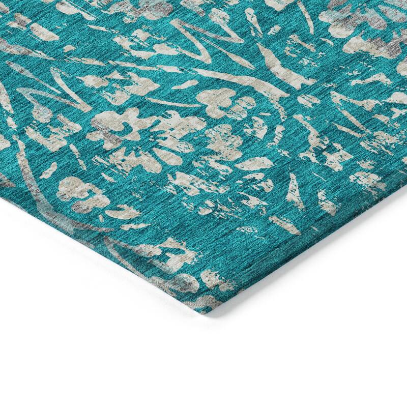 Machine Washable Indoor/ Outdoor Chantille Traditional Distressed Rug