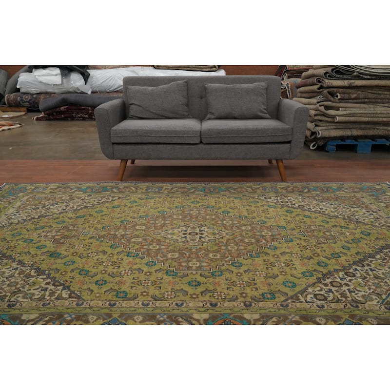 Hand Knotted Oriental 100% Wool Carpet Traditional Medallion Green Tabriz Area Rug - 9' 11'' X 6' 7''