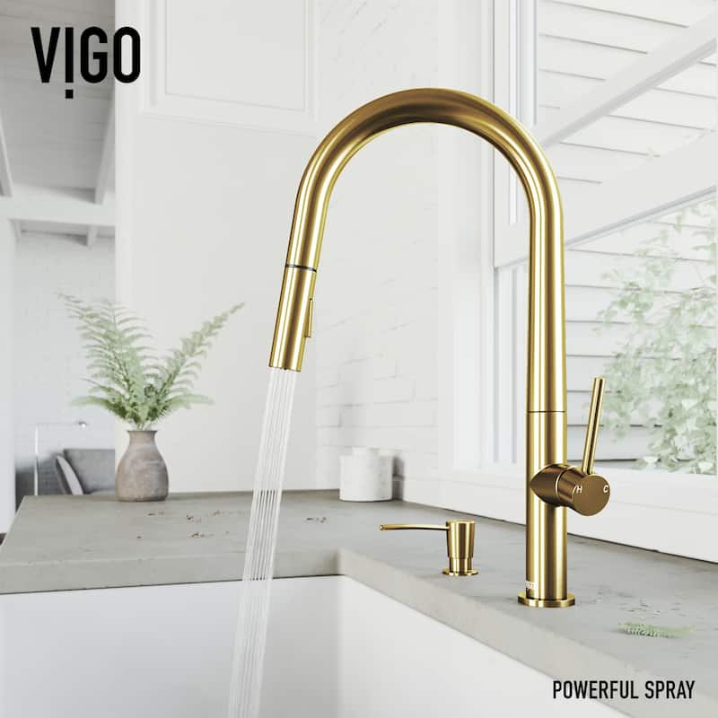 VIGO Greenwich 18" H Single Handle Pull-Down Sprayer Kitchen Faucet