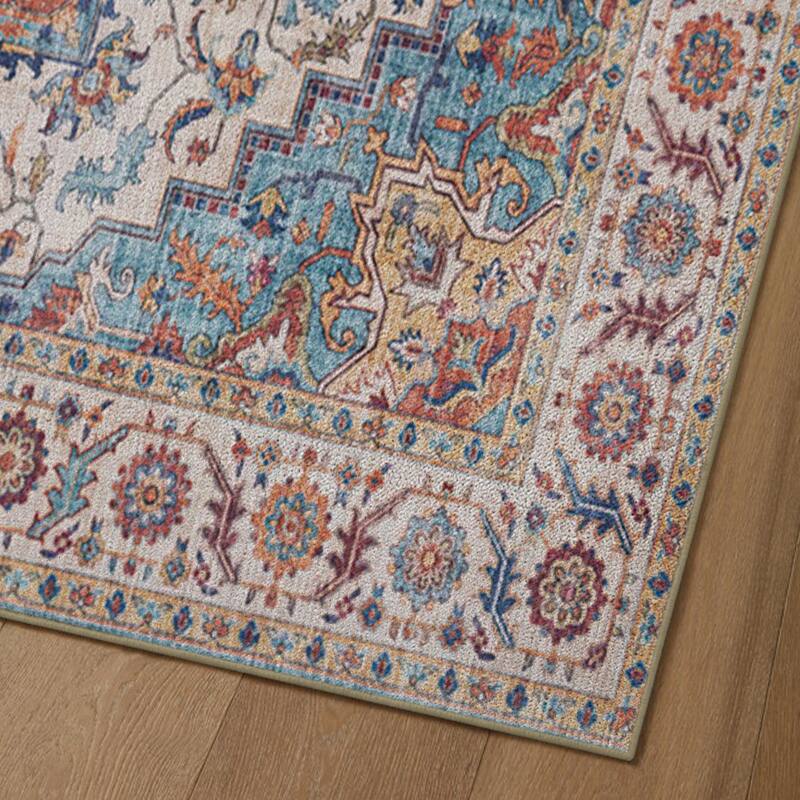 Bohemia Indoor/Outdoor Handmade Classic Perslan Area Rug - 6' x 7'