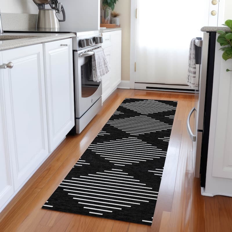Machine Washable Indoor/ Outdoor Modern Stripe Chantille Rug
