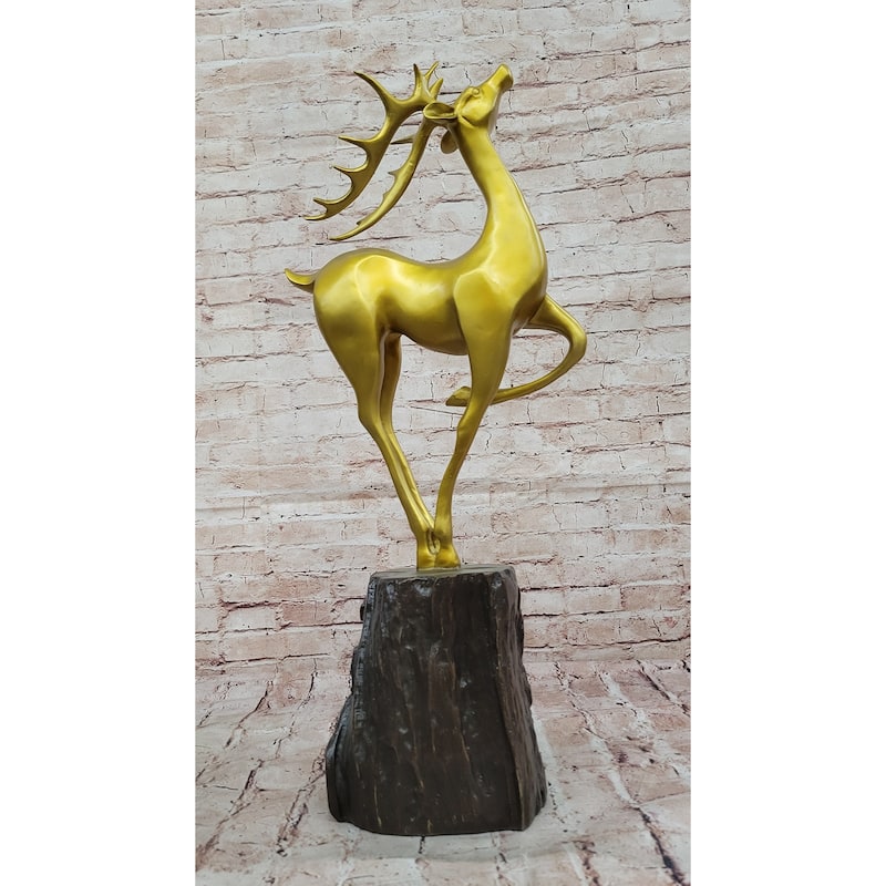 Elegant Gold Deer Sculpture – Contemporary Bronze Stag Figurine