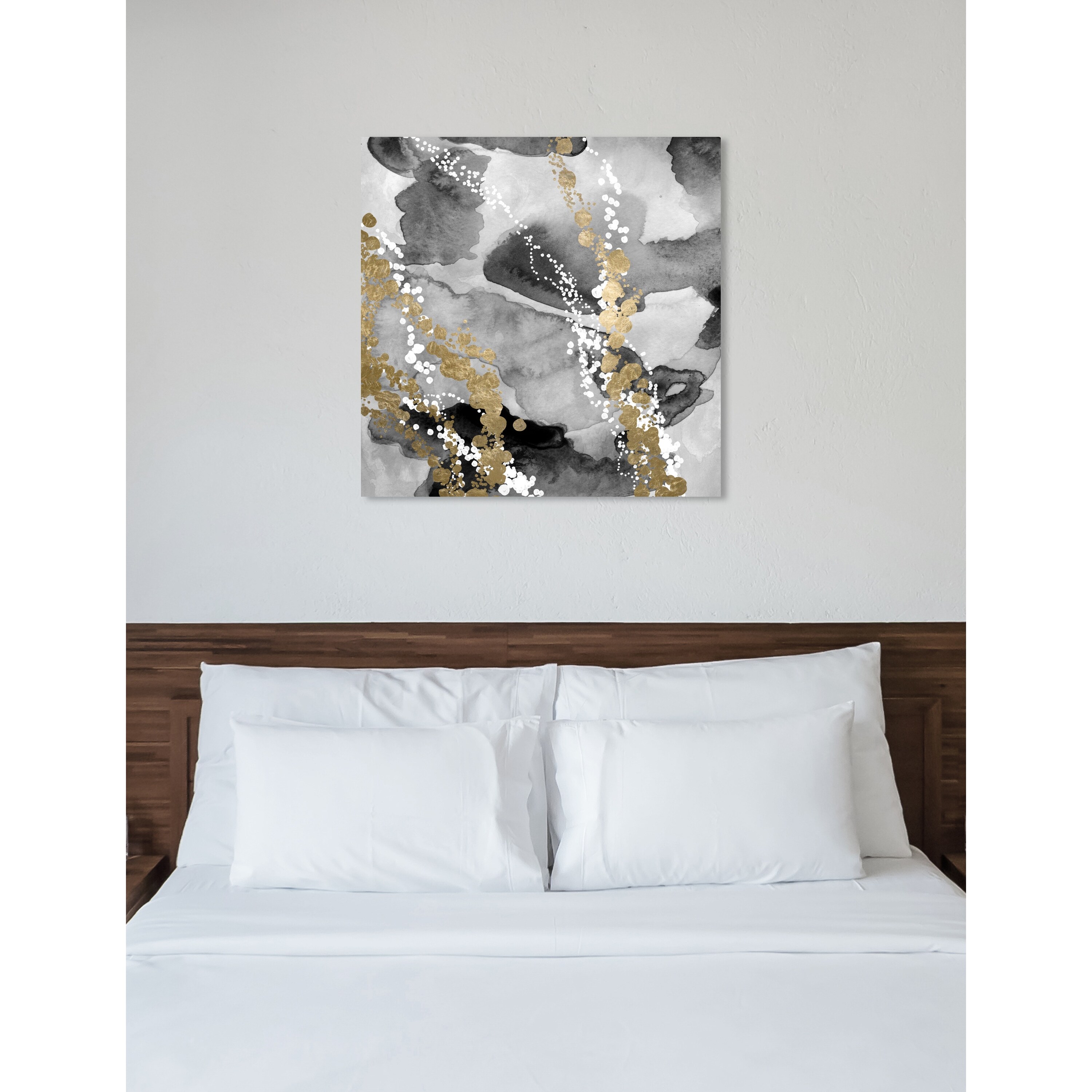 Oliver Gal '454 Strand Night' Fashion and Glam Framed Wall Art Prints  Posters - Gray, White - On Sale - Bed Bath & Beyond - 31287288