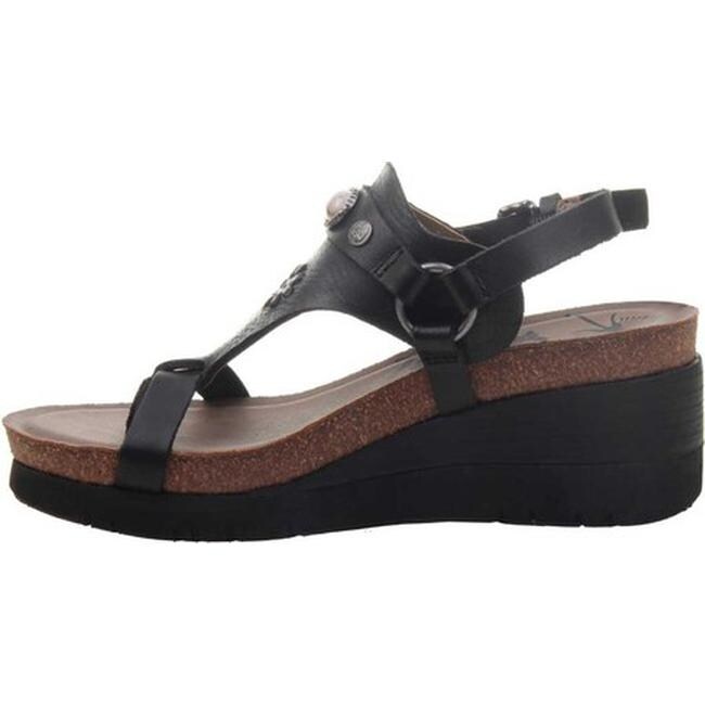 otbt maverick wedge sandal