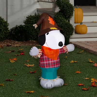 Airblown-Harvest Snoopy in Plaid Shirt-Peanuts
