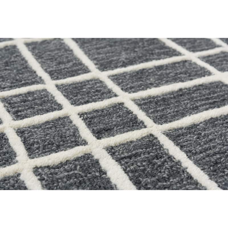 Alora Decor Lofton Plaid Hand-tufted Wool Rug
