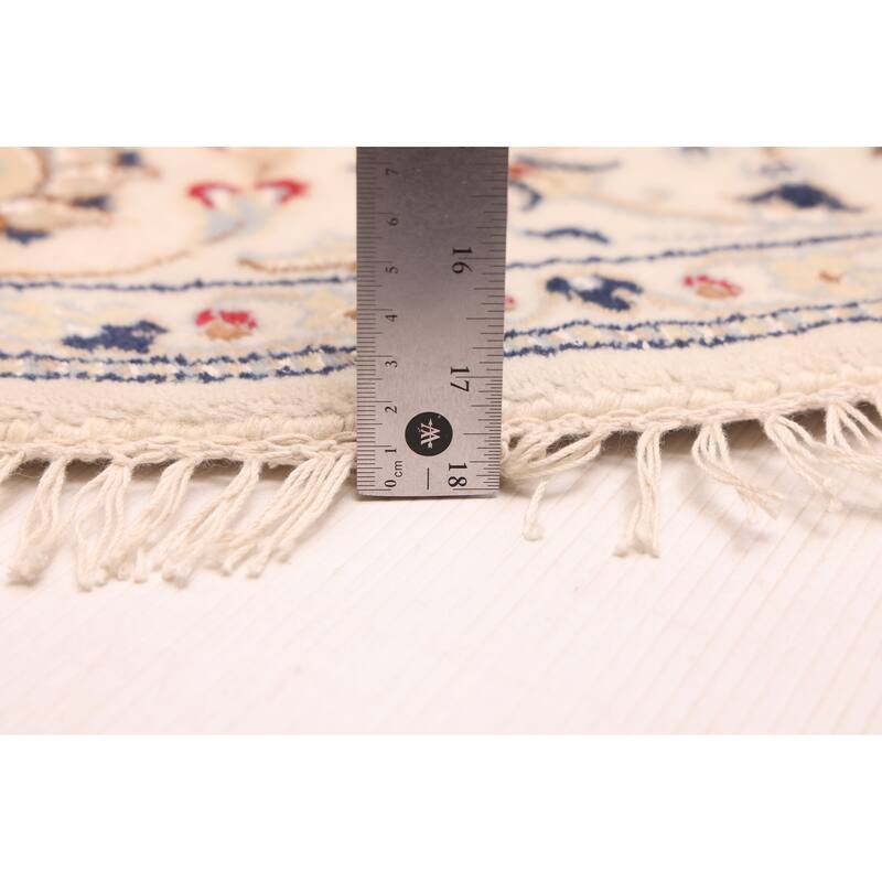 ECARPETGALLERY Hand-knotted Nain Cream Silk, Wool Rug - 5'0 x 5'0