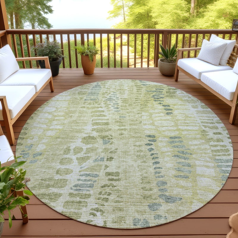Machine Washable Indoor/ Outdoor Modern Imprints Chantille Rug - Aloe - 8' x 8'