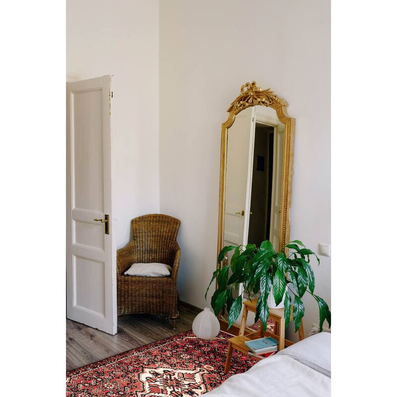 ECARPETGALLERY Hand-knotted Andelz Red Wool Rug - 3'8 x 5'9