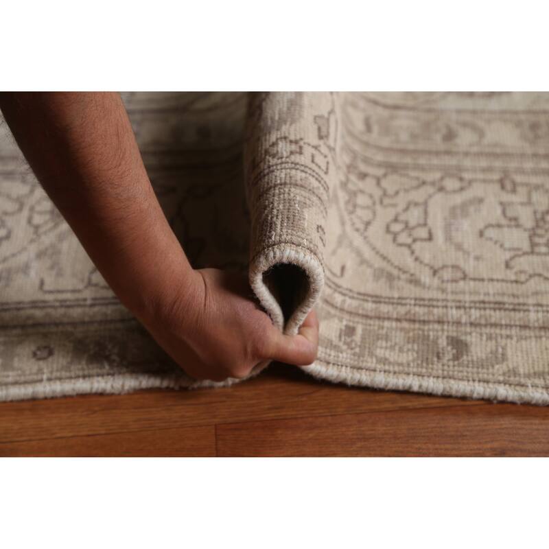 Hand Knotted Oriental 100% Wool Carpet Traditional Medallion Beige & Ivories Tabriz Area Rug - 9' 0'' X 6' 4''