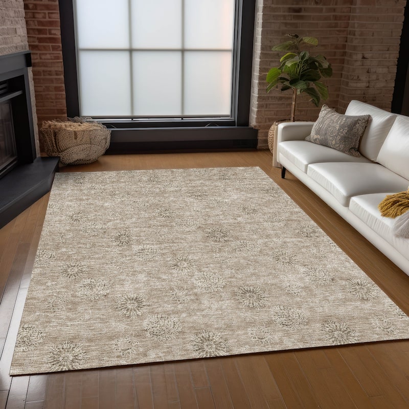 Machine Washable Indoor/ Outdoor Chantille Floral Burst Rug