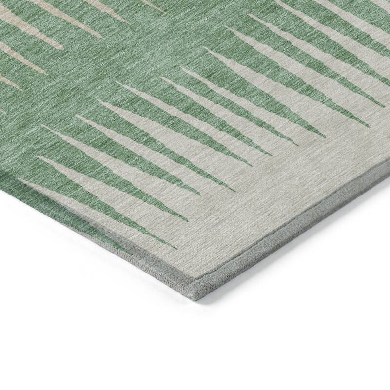 HomeRoots Striped Transitional Rectangle Outdoor Rug