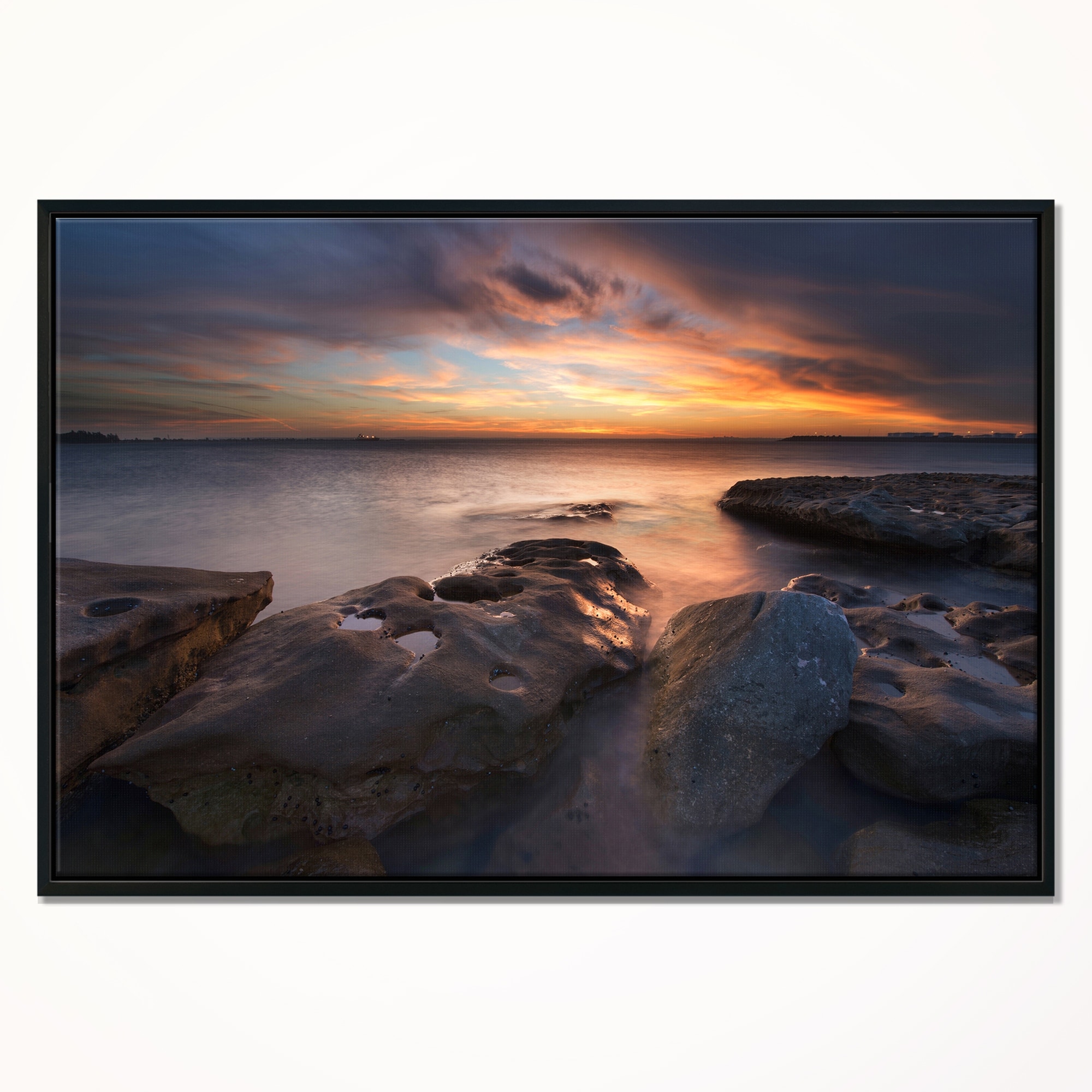 Designart Dark La Perouse Beach In Sydney Large Seashore Framed Canvas Print Overstock 18956758