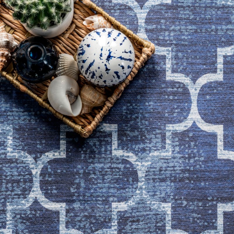 Nuloom Maribel Geometric Machine Washable Indoor/Outdoor Area Rug