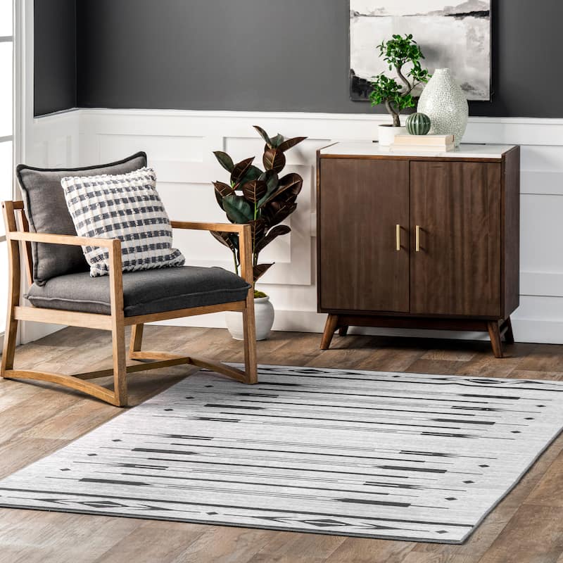 Nuloom Katia Southwestern Machine Washable Indoor/Outdoor Area Rug