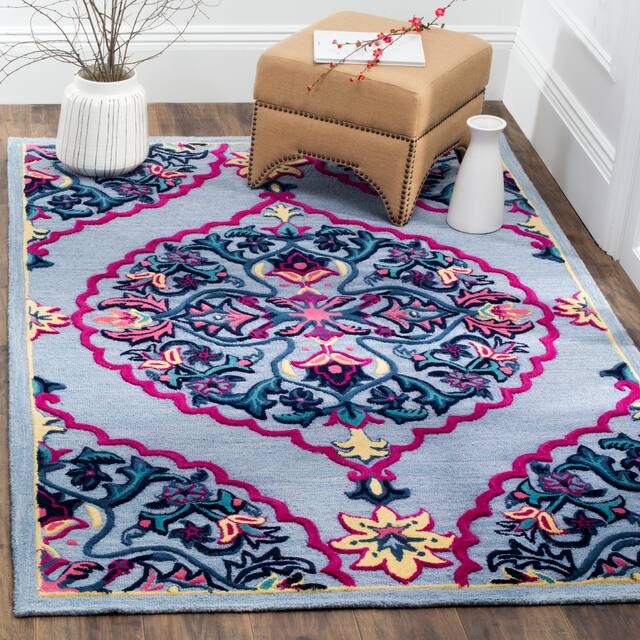 SAFAVIEH Handmade Bellagio Junie Medallion Wool Rug - 8'9" x 12' - Blue