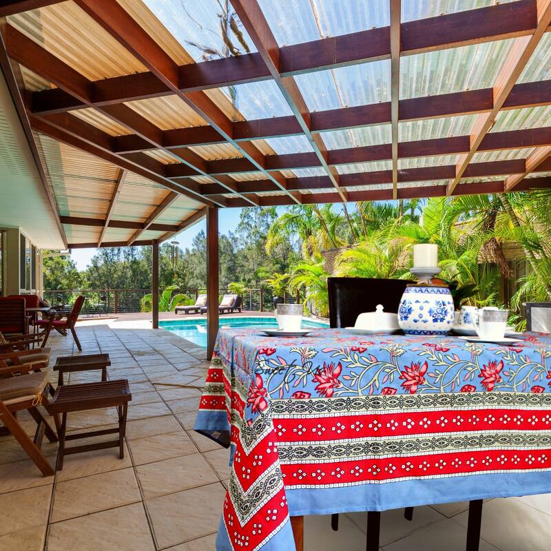 Cotton Floral Exuberance Tablecloth Round, Rectangle - 60 x 90 in