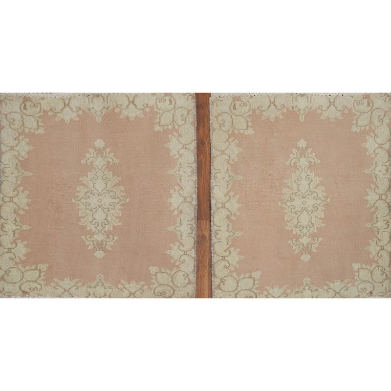 Hand Knotted Oriental 100% Wool Carpet Traditional Geometric Pink Kerman Area Rug - 2' 3'' X 1' 10''