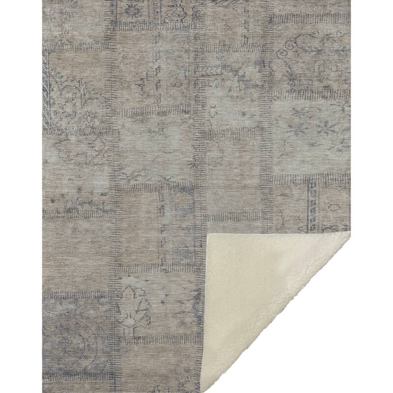 Premium Machine Washable Vintage Patchwork Sherpa Throw Blanket