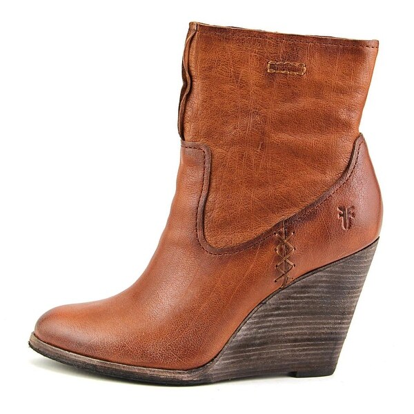 frye cece wedge heel boot