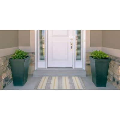 Indoor/Outdoor Water Resistant Jupiter Orange & Pink Washable Area Rug Washable Area Rug - 2' x 3'