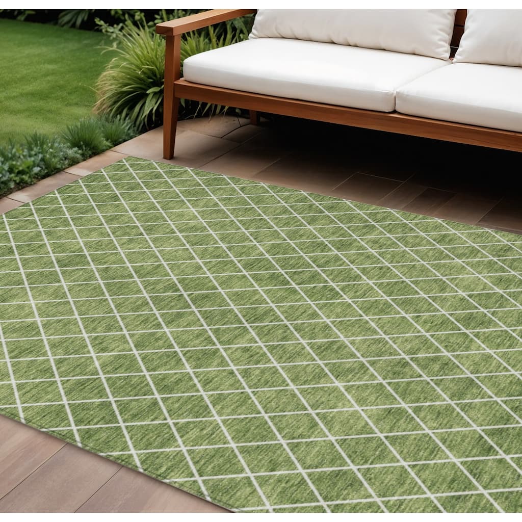 HomeRoots Geometric Transitional Rectangle Outdoor Rug