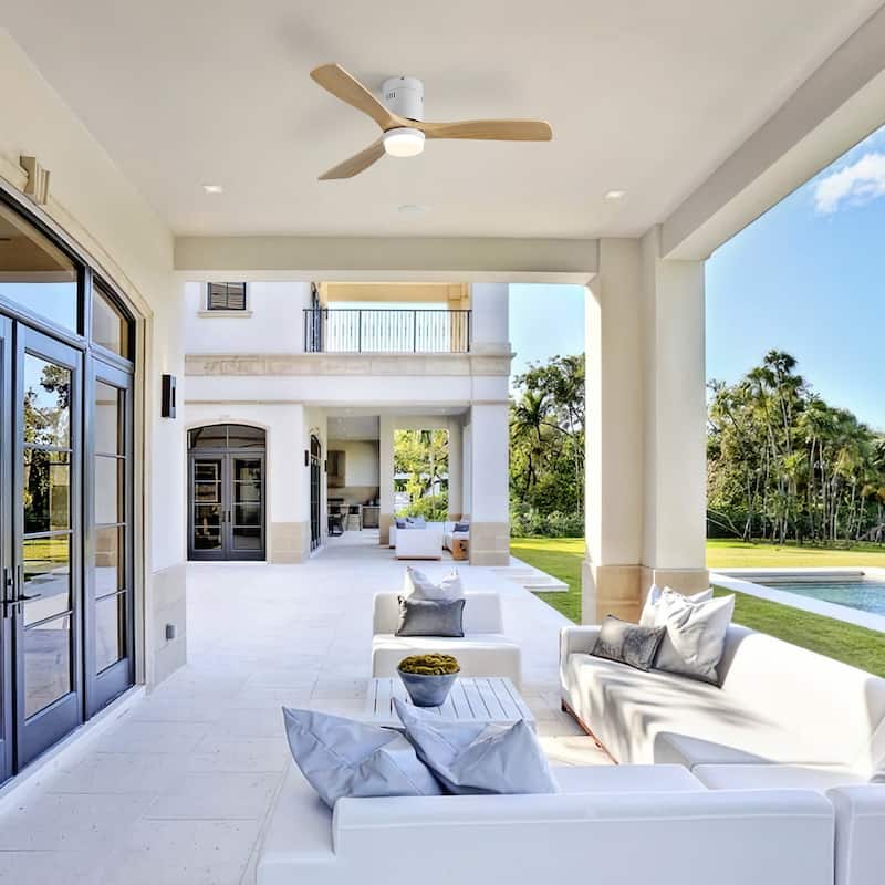 Sofucor 52" Low Profile Flush Mount Noiseless Ceiling Fan with Light and Remote,3 Solid Wood Blades,6 Speed Levels