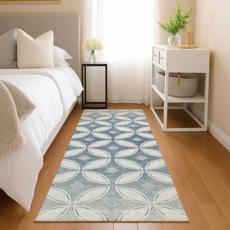 Machine Washable Indoor/ Outdoor Modern Gia Chantille Rug