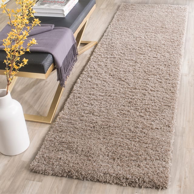 SAFAVIEH Laguna Shag Verdiana Solid Color 2-inch Thick Shag Rug - 2'3" x 8' Runner - Sand