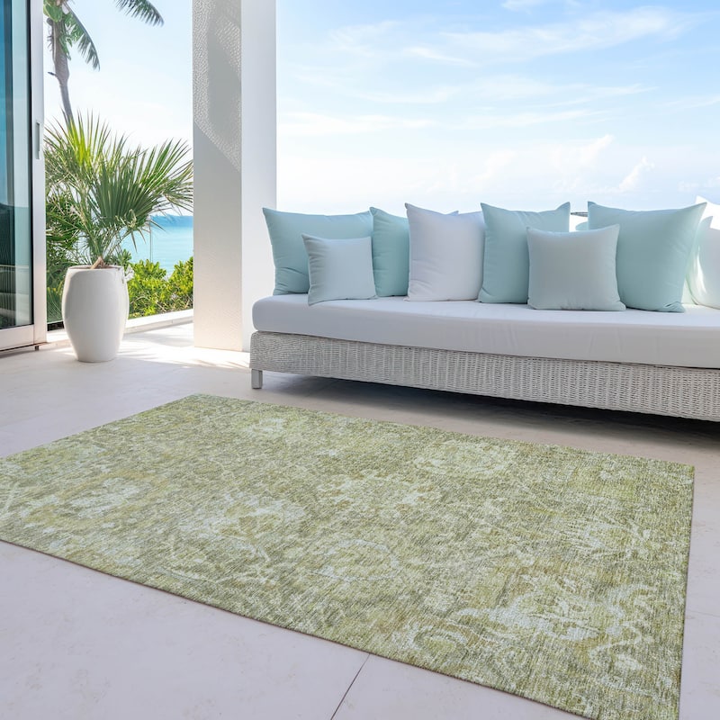Machine Washable Indoor/ Outdoor Traditional Persian Chantille Rug