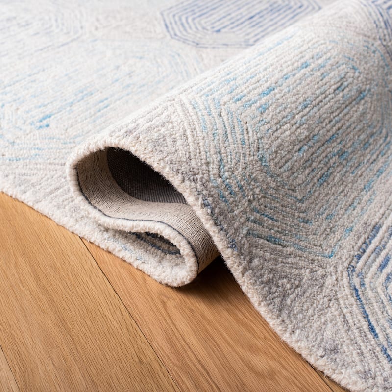 SAFAVIEH Handmade Abstract Cvetanka Modern Wool Rug