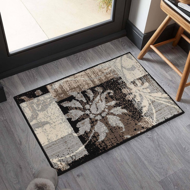 Superior Pastiche Contemporary Floral Patchwork Area Rug - 2' x 3' - Beige