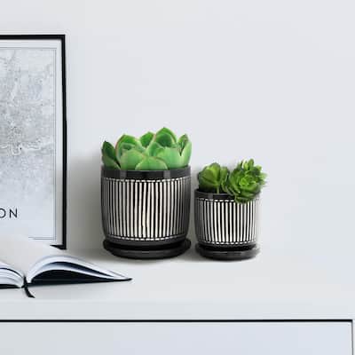 5/6" Vertical Lines Planter with Saucer,Set of 2