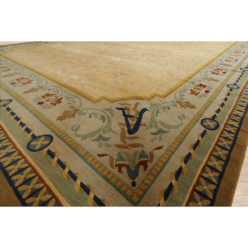 13'6''x21'4'' Oversize Hand Knotted Wool and Silk Light Gold Tibetan Rug - 13' 6'' x 21' 4''