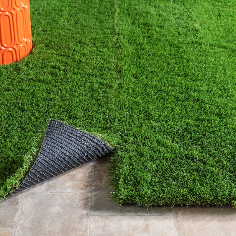 SAFAVIEH Vista Dzidra Turf Landscape Indoor/ Outdoor Waterproof Area Rug