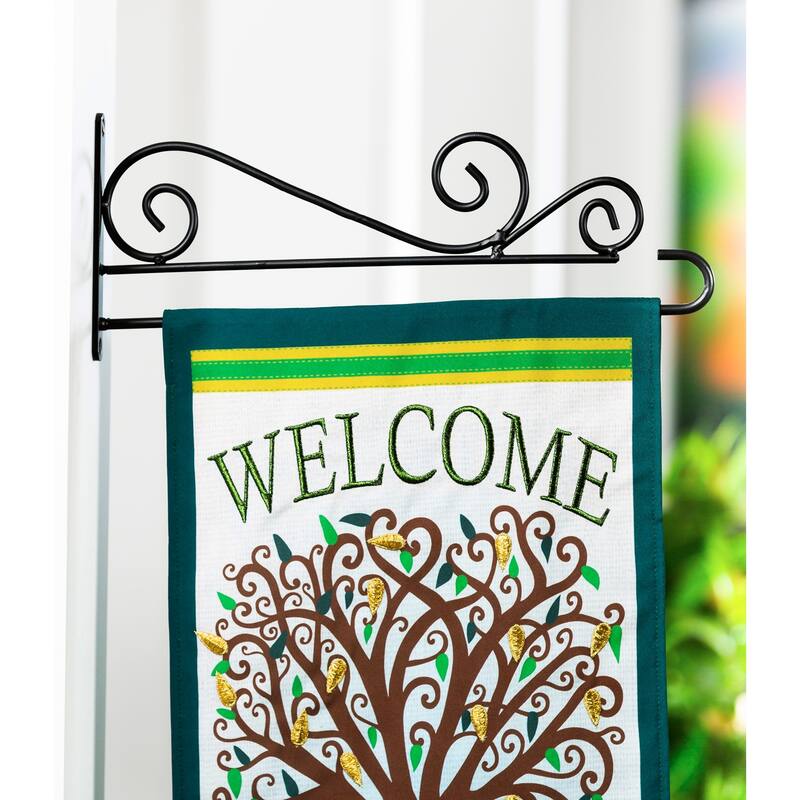 Swirl Wall-Mount Garden Flag Hanger