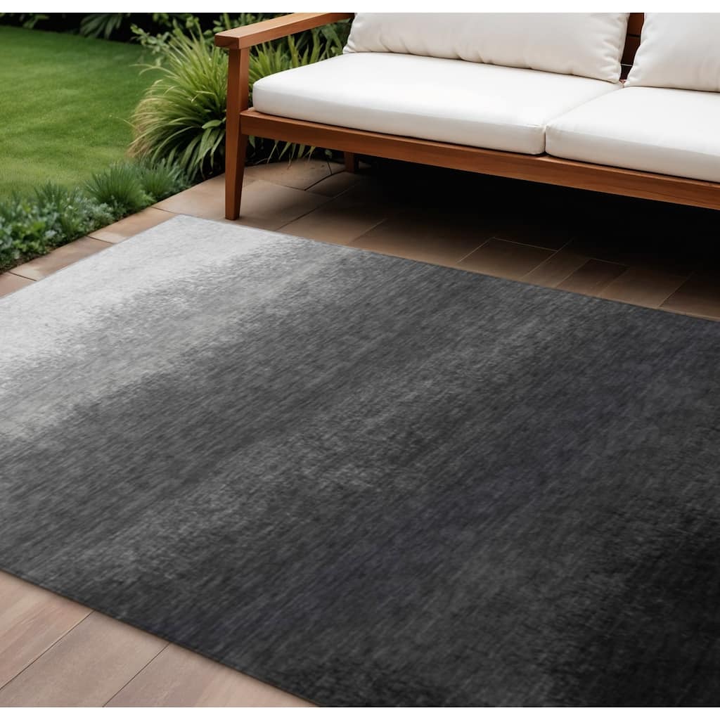 HomeRoots Ombre Transitional Rectangle Outdoor Rug