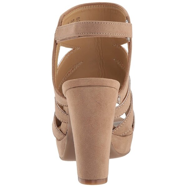 naturalizer etta platform sandal