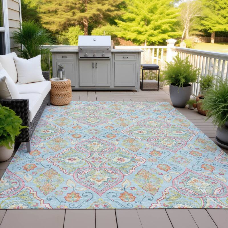 Machine Washable Indoor/Outdoor Traditional Spades Chantille Rug - Sky - 9' x 12'