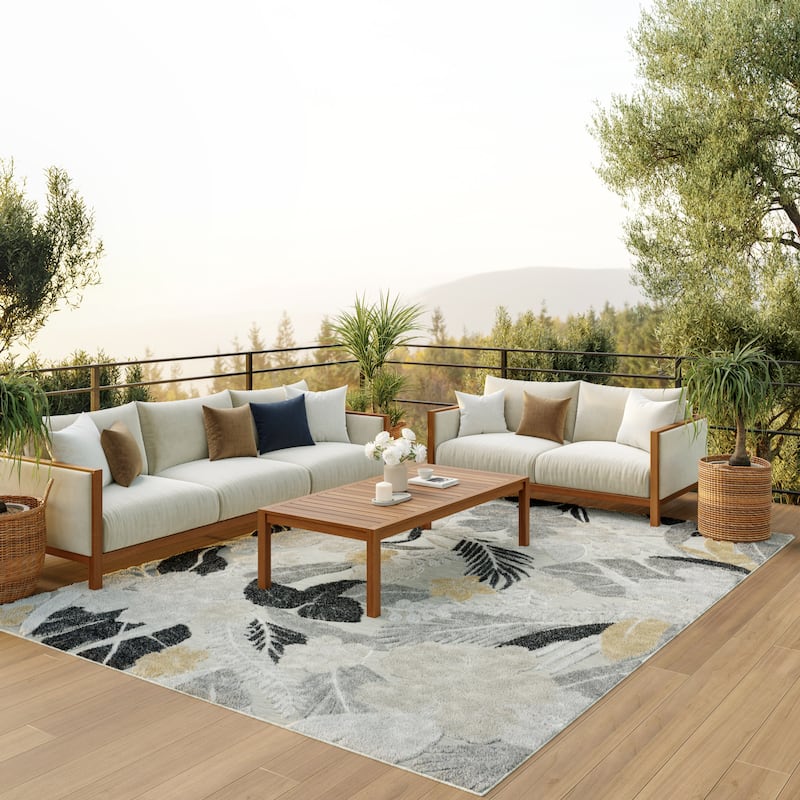 Nourison Suncoast Indoor/Outdoor Floral Area Rug.