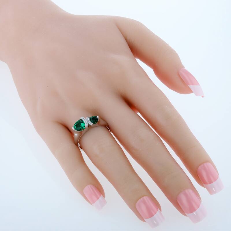 Sterling Silver 1 ct Created Emerald Birthstone Ring