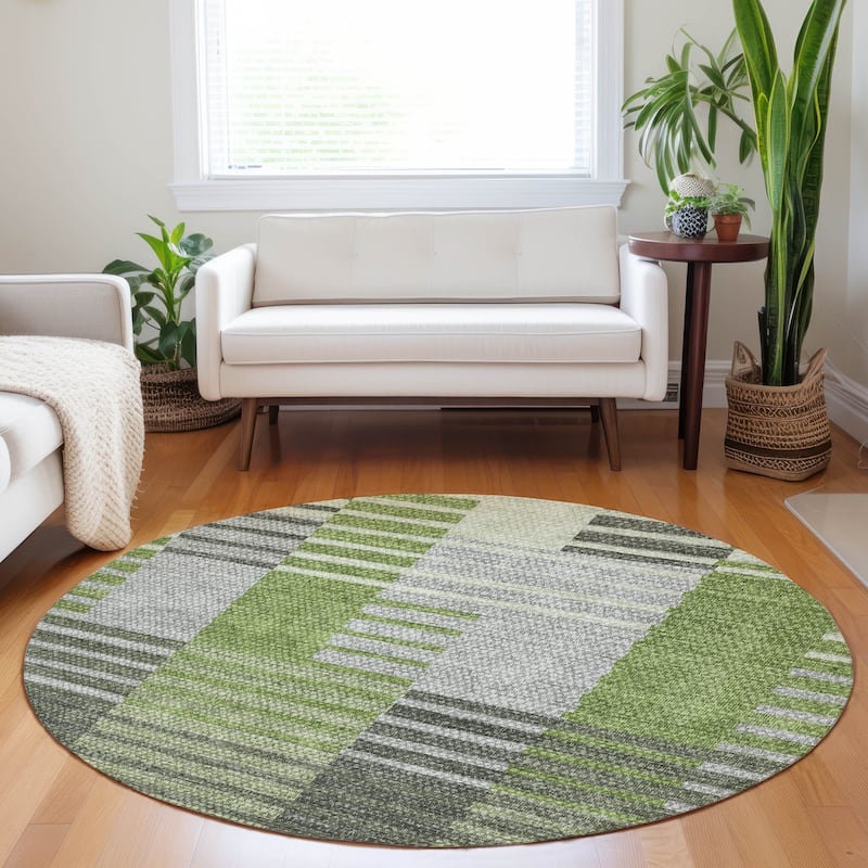 Machine Washable Indoor/ Outdoor Chantille Contemporary Stripes Rug - Green - 8' x 8'