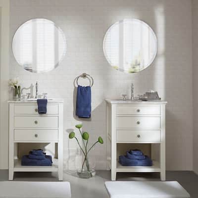 One hundred percent Cotton 8 Piece Antimicrobial Towel Set