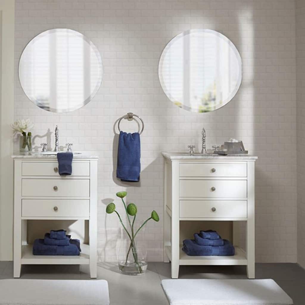 One hundred percent Cotton 8 Piece Antimicrobial Towel Set