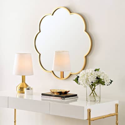 SAFAVIEH Kessli 32-inch Gold Scalloped Wall Accent Mirror - 28" x 1" x 28"
