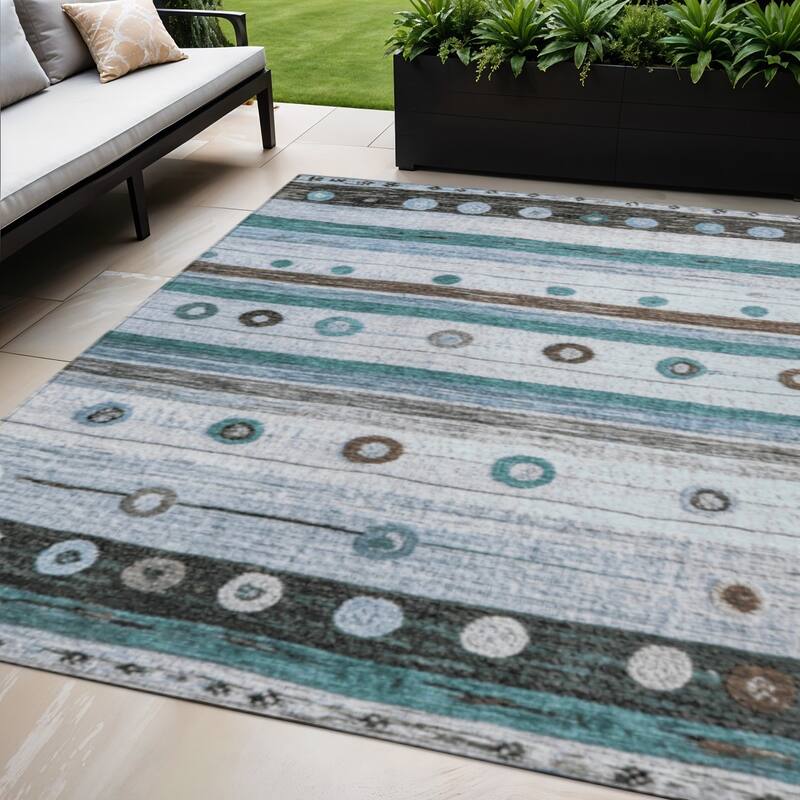 HomeRoots Striped Transitional Rectangle Outdoor Rug - 5' X 8'