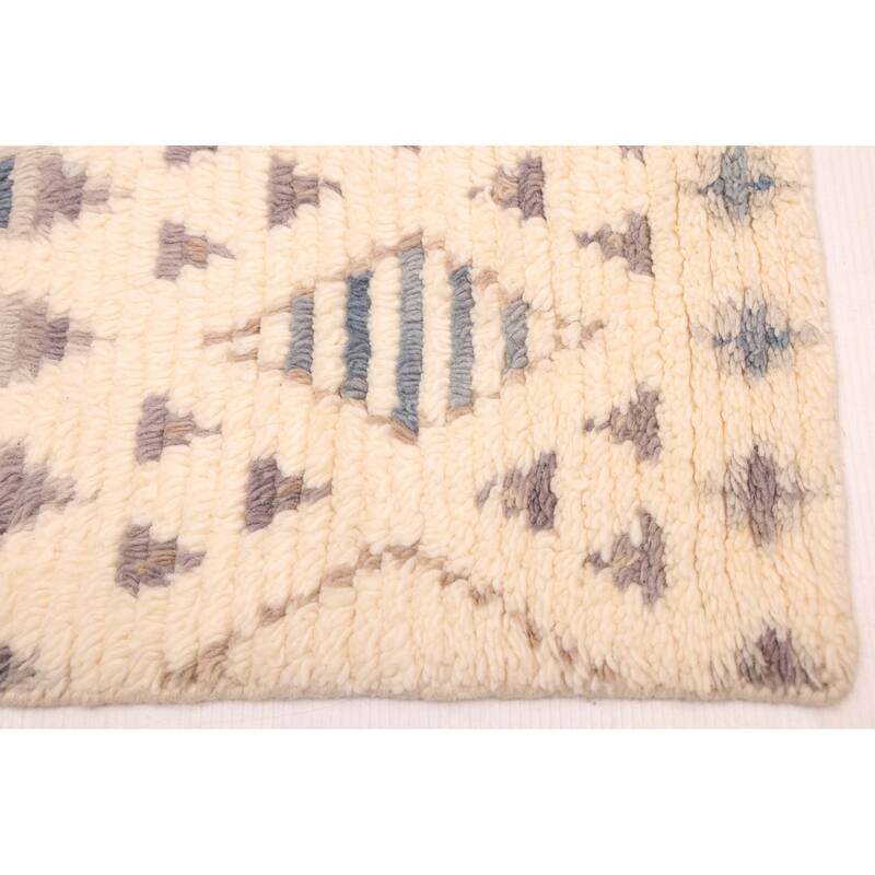ECARPETGALLERY Hand-knotted Tangier Cream Wool Rug - 5'6 x 7'7