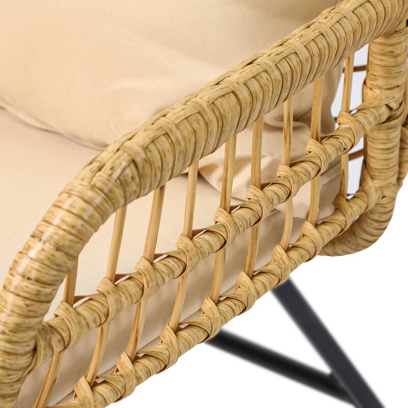 4 - Person Seating Group with Cushions