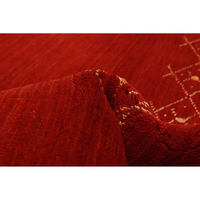 Kashkuli Gabbeh Red Rug 4'1" x 5'11" - 4'1 x 5'11