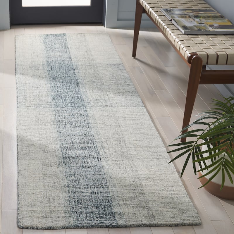 SAFAVIEH Handmade Metro Helle French Country Wool Rug